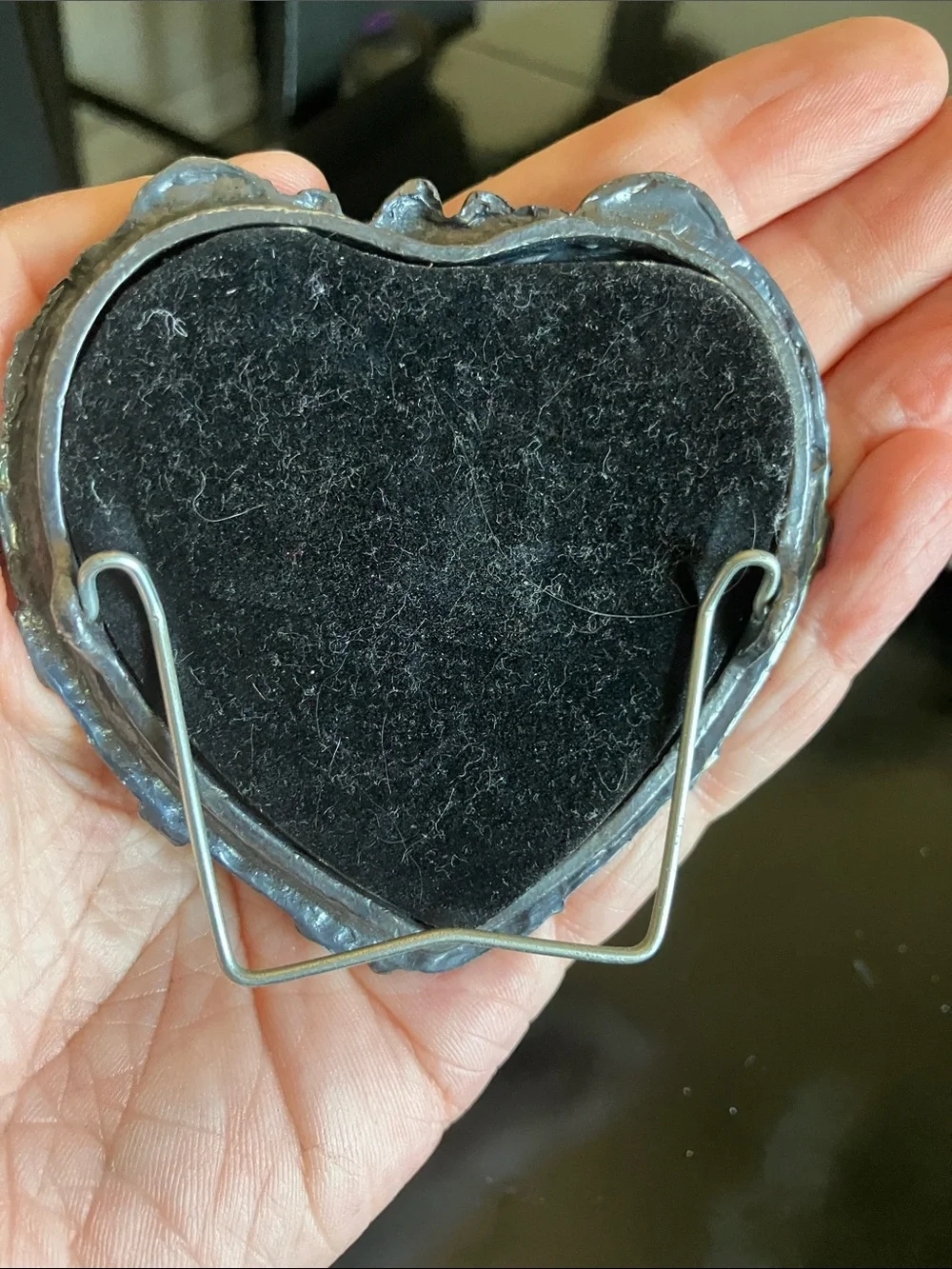 Ornate Heart-Shaped Silver Photo Frame with Red Velvet Mat